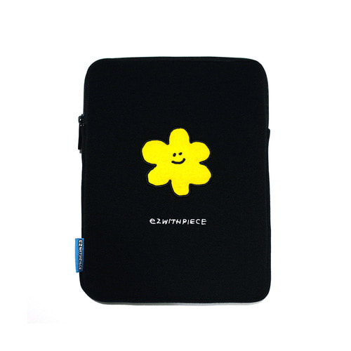 [EZwithPIECE] DAISY TABLET POUCH (BLACK)