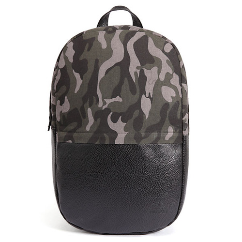 CAPSULE SQUARE BACKPACK (MONO CAMOUFLAGE)